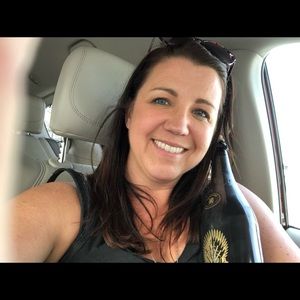 Meet your Posher, Sara